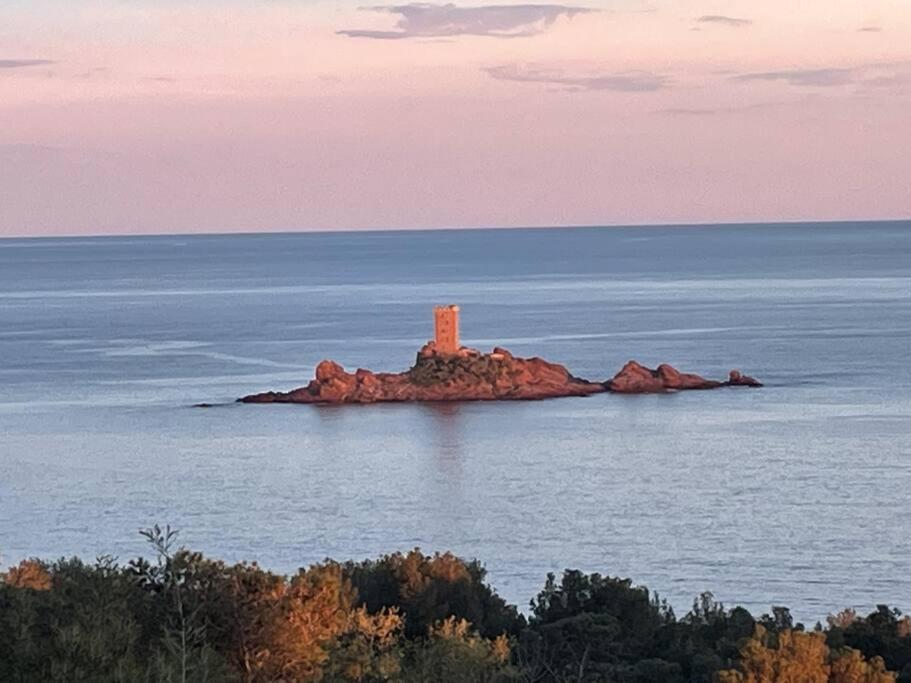Blue Horizon Otel Saint-Raphaël Dış mekan fotoğraf